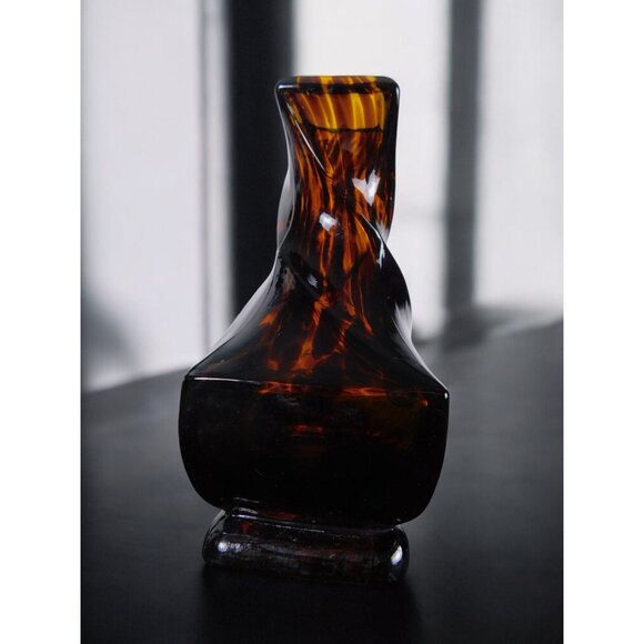 Greenleaf Amber Glass Reed Diffuser Bottle 5" Twisted Vase Decor - Picture 4 of 8